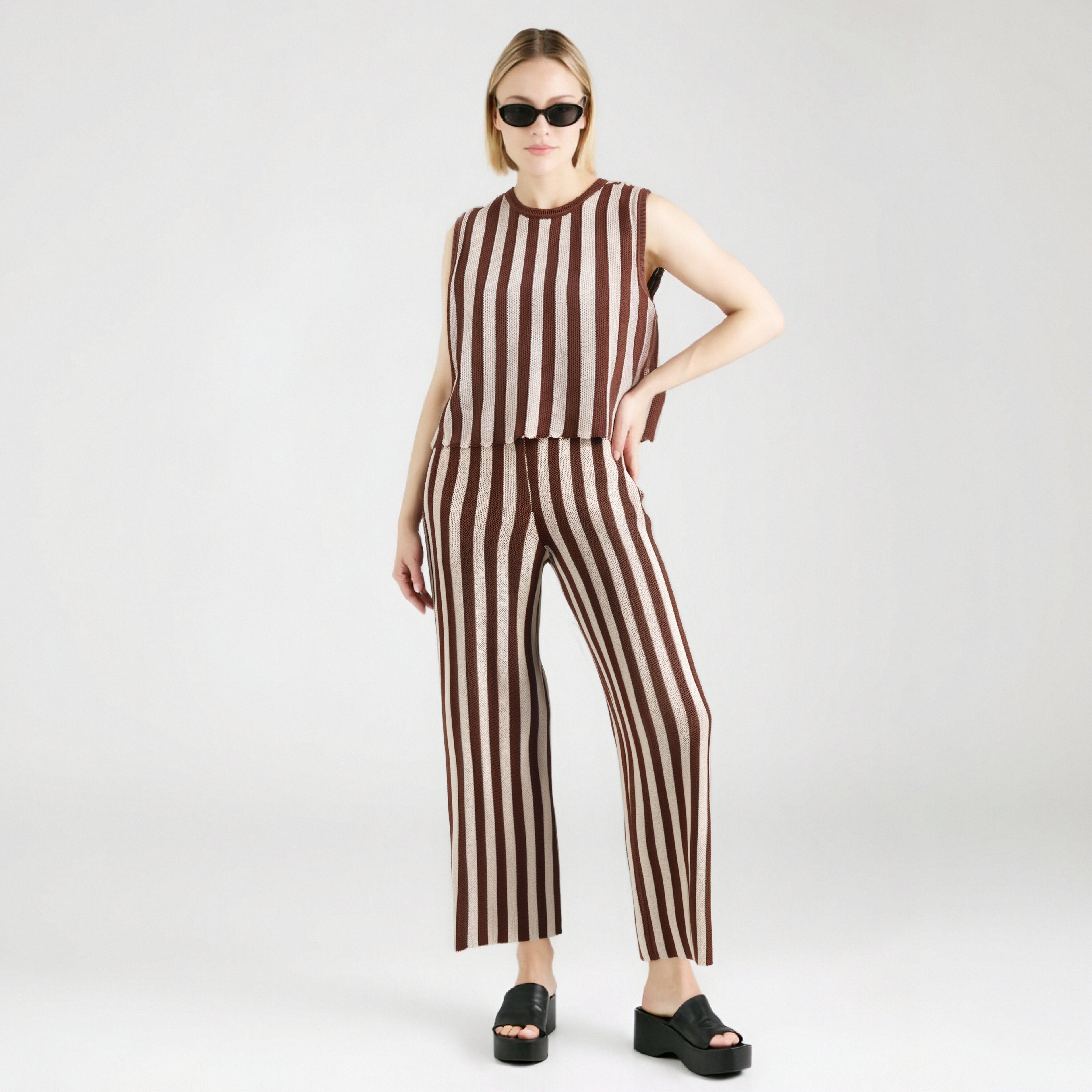 Luxury Knit Two-Piece Set for Modern Women