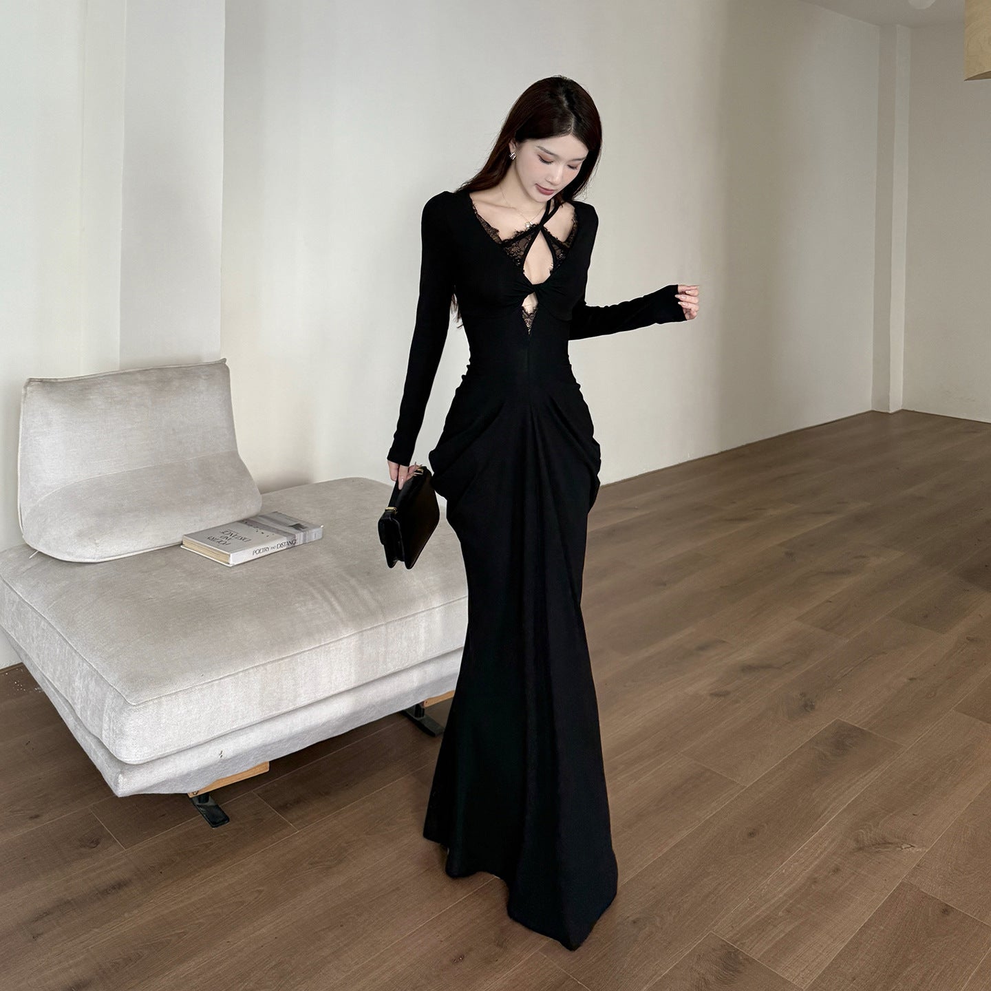 Long sleeved sexy spicy girl hollow out design dress - La Charlottes